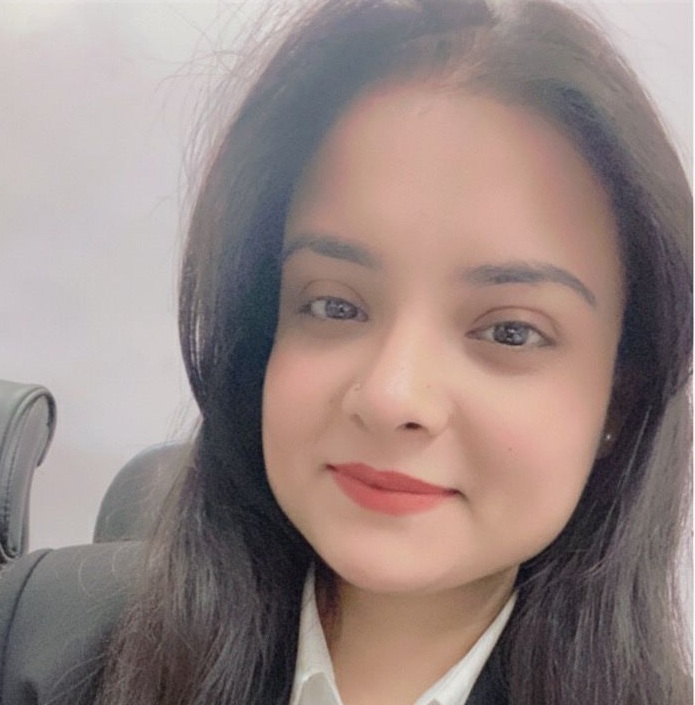 Amreen Qadri - Legal Counsel